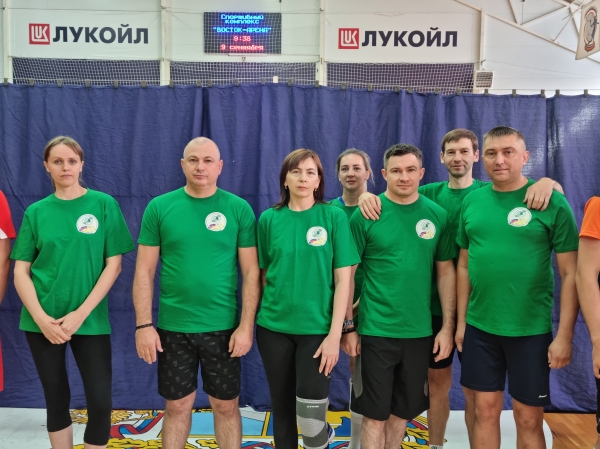 Состоялся волейбольный турнир среди членов Профсоюза