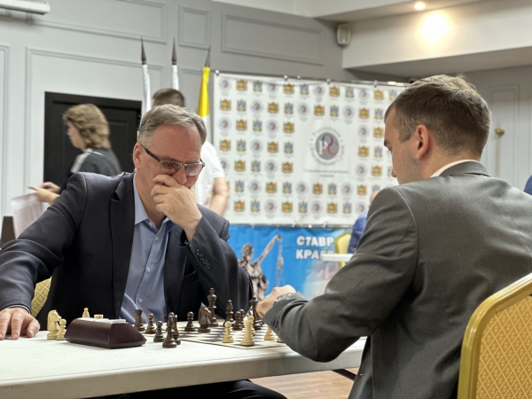 Турнир по быстрым шахматам в преддверии Дня России